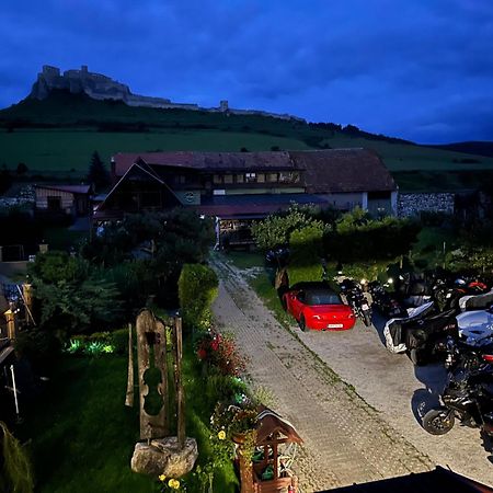 A+S Penzion Podzamok Spišské Podhradie المظهر الخارجي الصورة