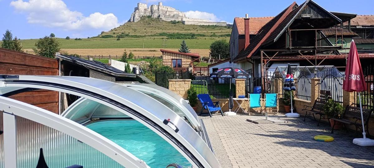 A+S Penzion Podzamok Spišské Podhradie المظهر الخارجي الصورة